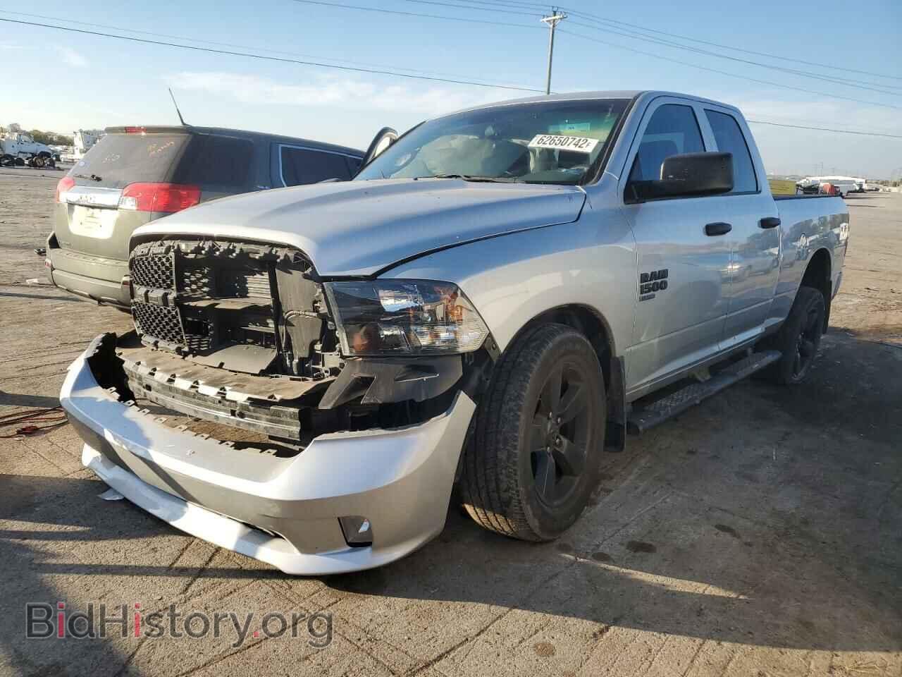 2019 RAM 1500 - VIN: 1C6RR7FG3KS554156 - Фото 2