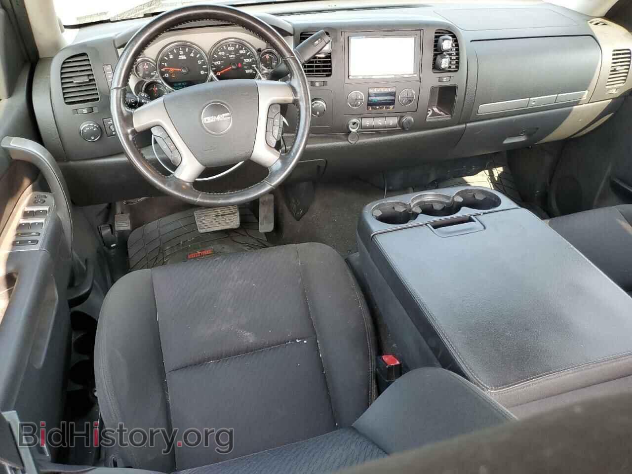 2011 GMC SIERRA - VIN: 1GTR2VE30BZ422513 - Фото 8