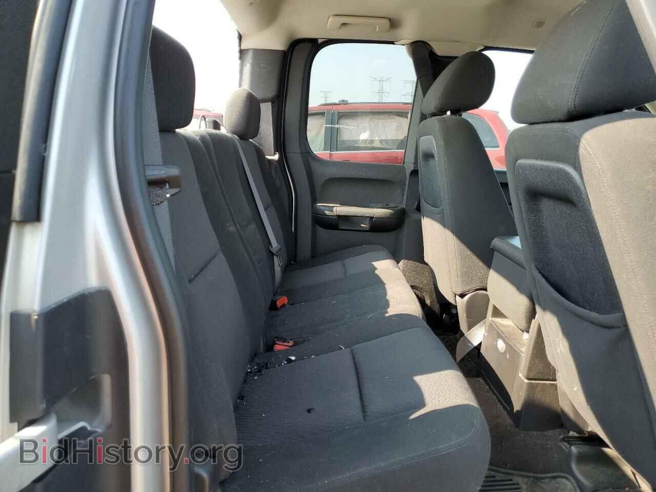 2011 GMC SIERRA - VIN: 1GTR2VE30BZ422513 - Фото 10