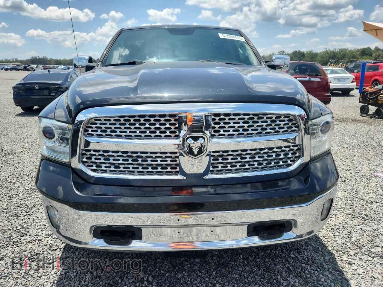 2018 RAM 1500 - VIN: 1C6RR7VM1JS292255 - Photo 5