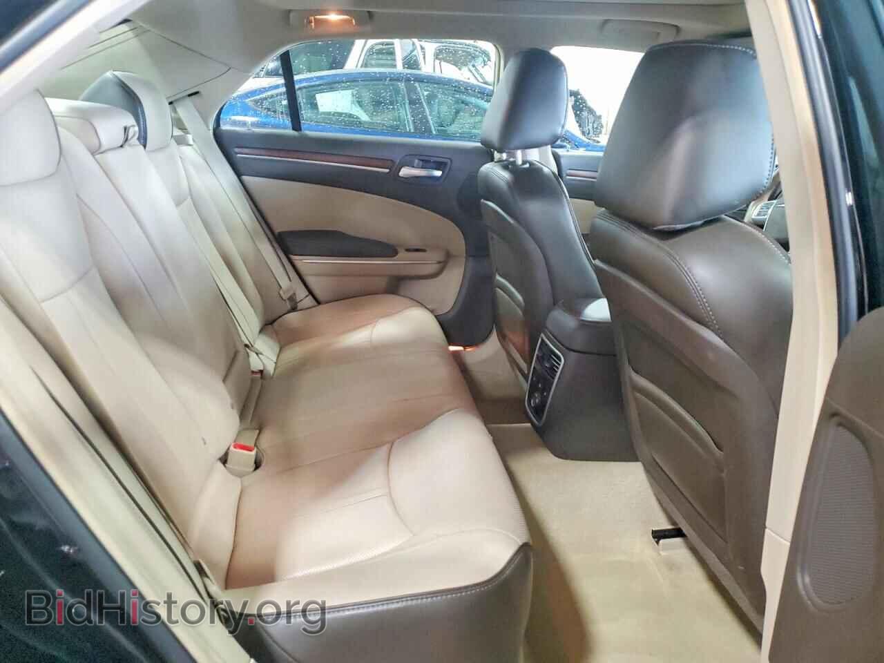 2013 CHRYSLER 300 - VIN: 2C3CCASG8DH547463 - Photo 10