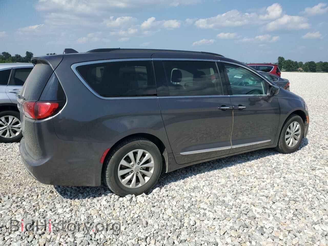 2017 CHRYSLER PACIFICA - VIN: 2C4RC1BG3HR503831 - Photo 3
