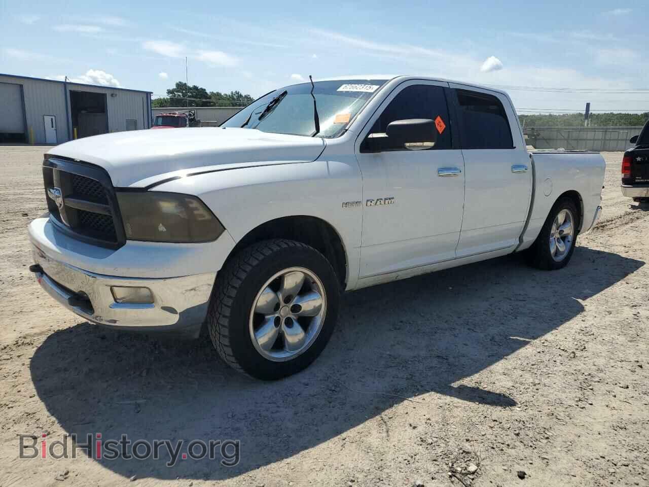 Photo 1D7RV1CT4AS128757 - DODGE All Models 2010