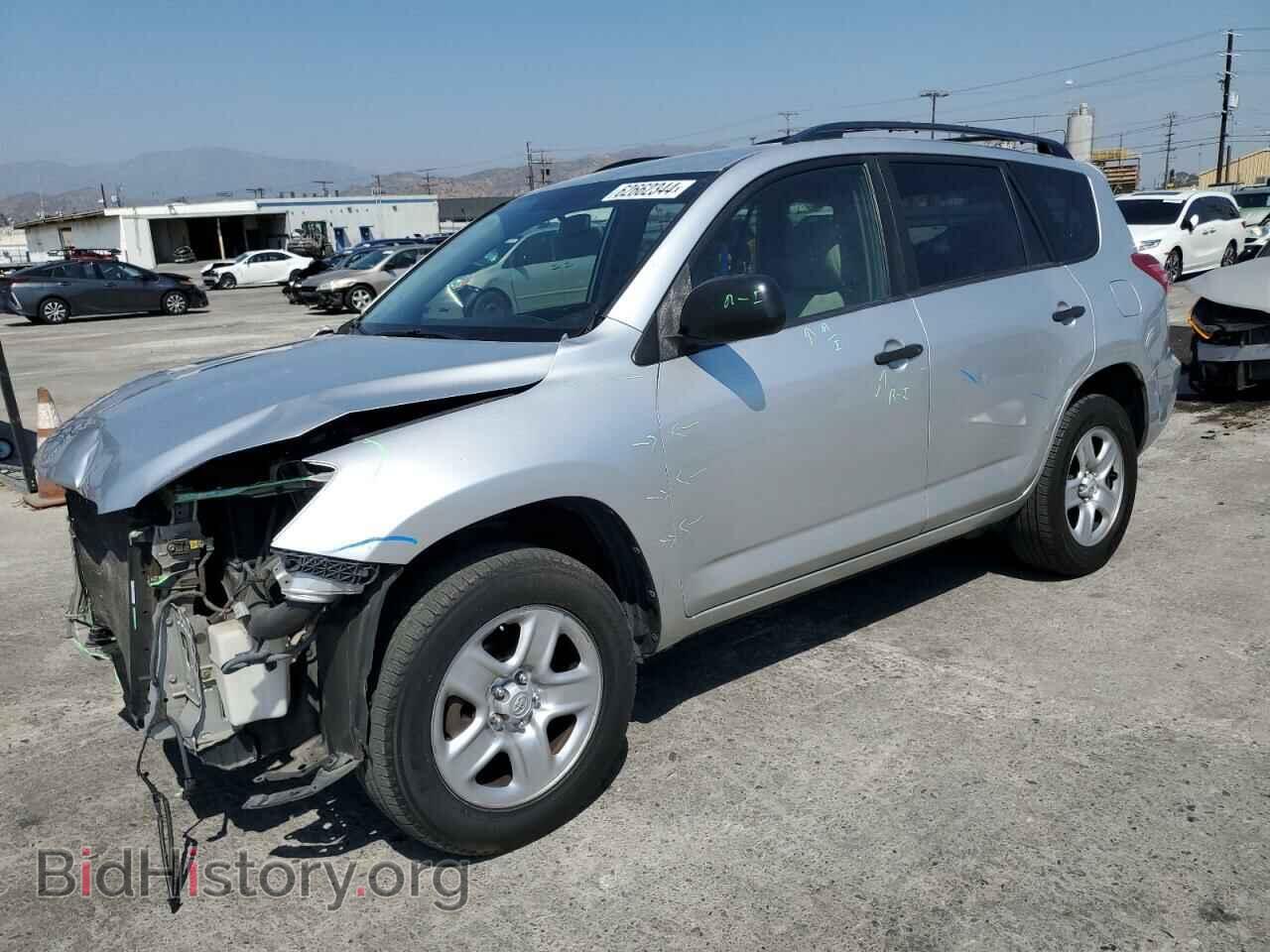 Фотография JTMKF4DV8A5017265 - TOYOTA RAV4 2010