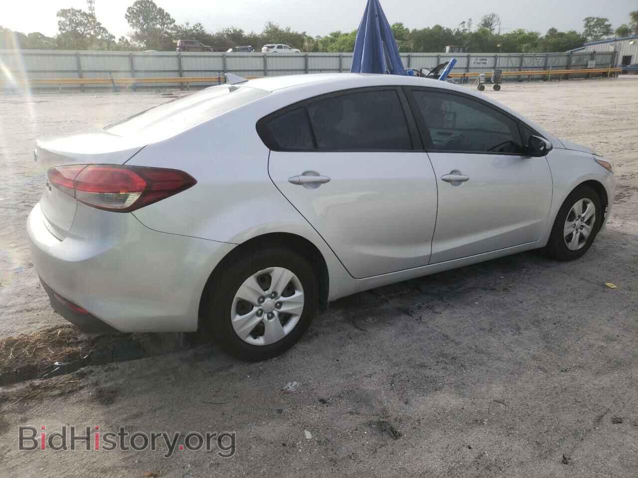2017 KIA FORTE - VIN: 3KPFK4A78HE016232 - Фото 3