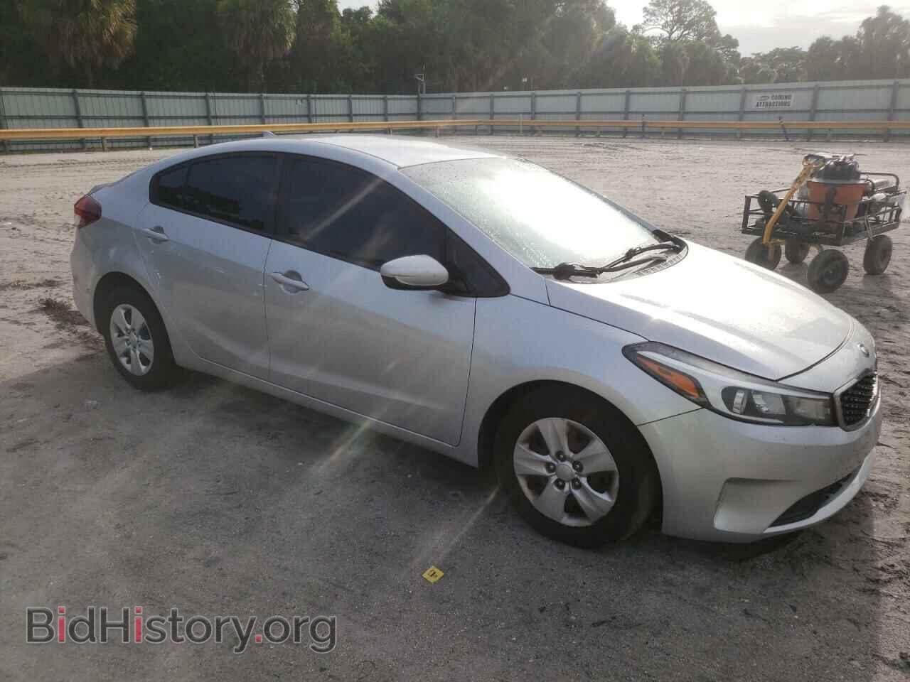 2017 KIA FORTE - VIN: 3KPFK4A78HE016232 - Фото 4