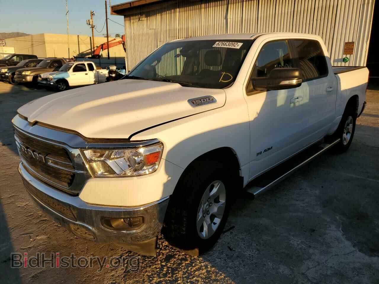 2021 RAM 1500 - VIN: 1C6RREFT3MN747085 - Фото 2