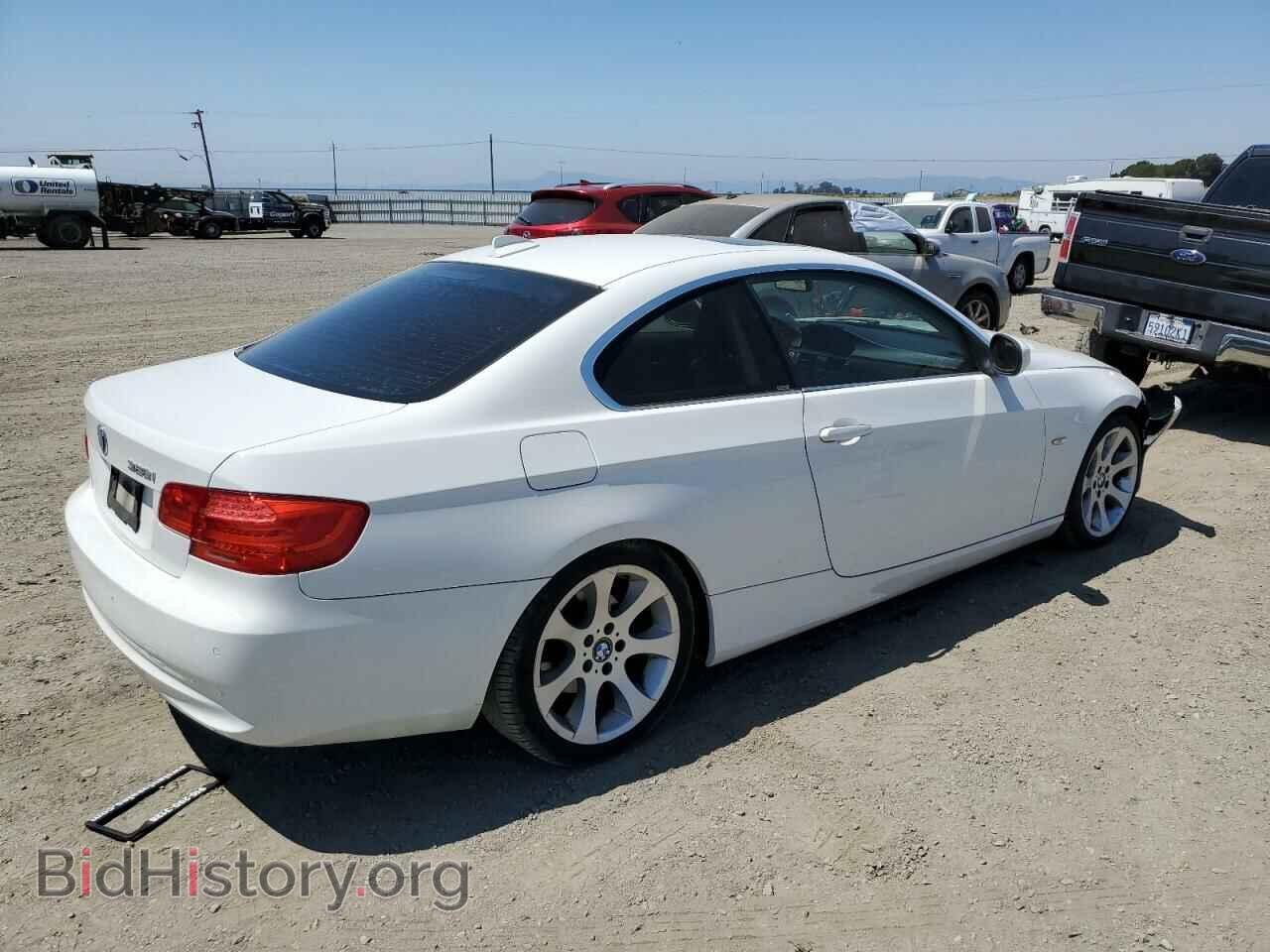 2011 BMW 3 SERIES - VIN: WBAKE5C52BE755247 - Фото 3