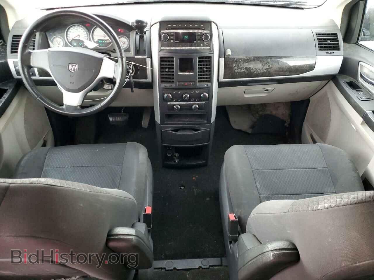 2010 DODGE CARAVAN - VIN: 2D4RN5D18AR433777 - Photo 8