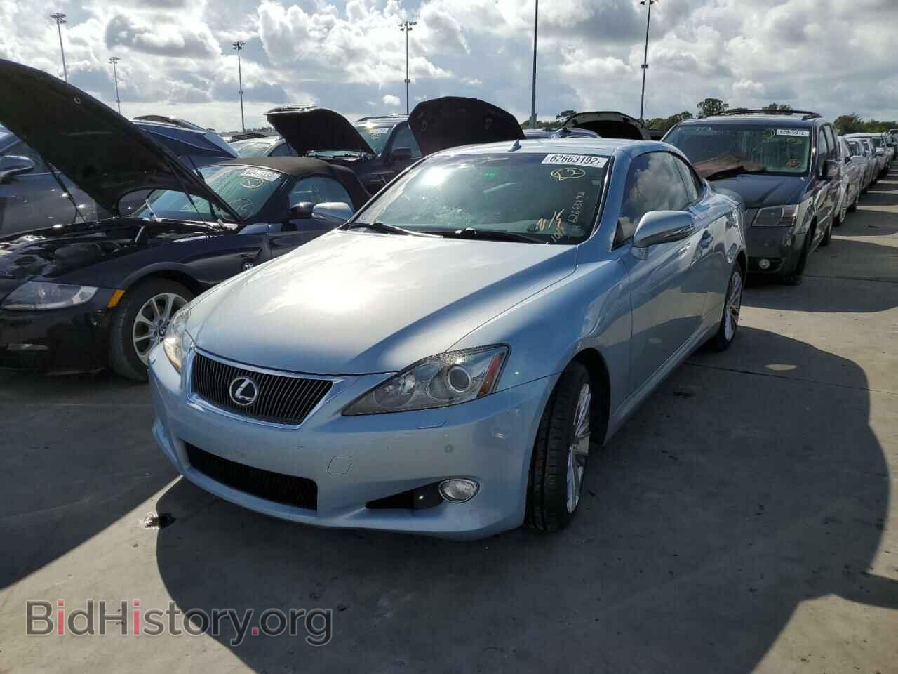 2010 LEXUS IS - VIN: JTHFF2C24A2506582 - Photo 2