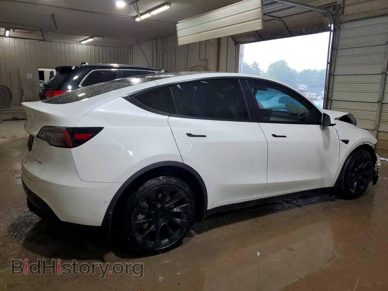 2022 TESLA MODEL Y - VIN: 7SAYGDEE2NF325853 - Photo 3