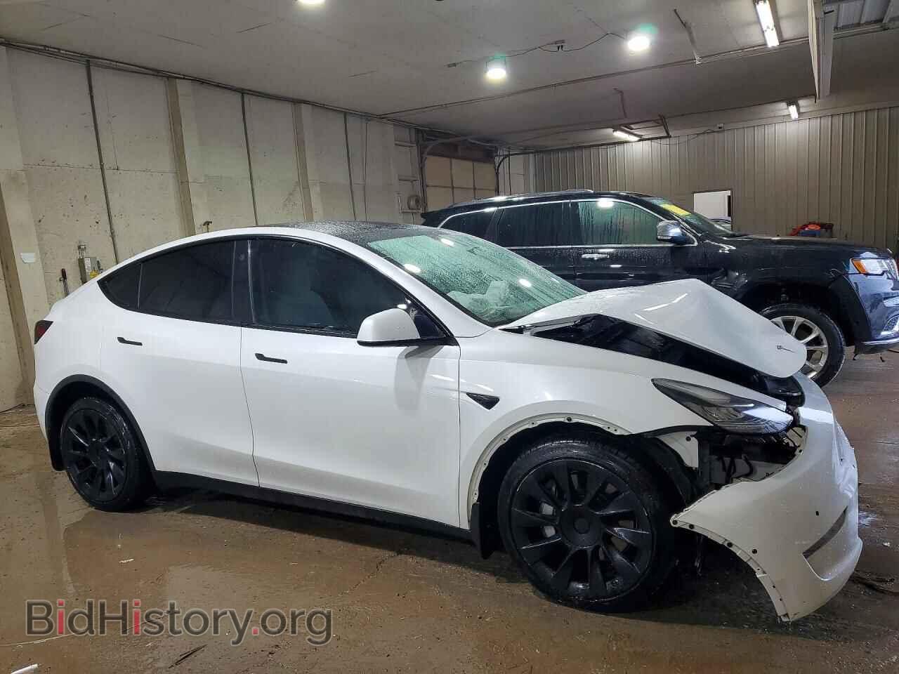 2022 TESLA MODEL Y - VIN: 7SAYGDEE2NF325853 - Photo 4