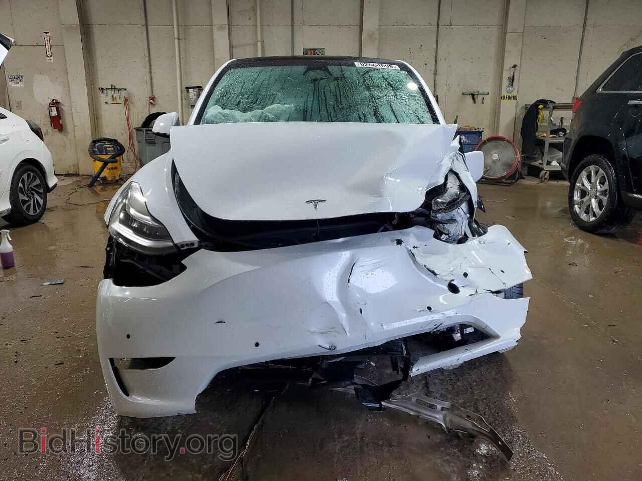 2022 TESLA MODEL Y - VIN: 7SAYGDEE2NF325853 - Photo 5