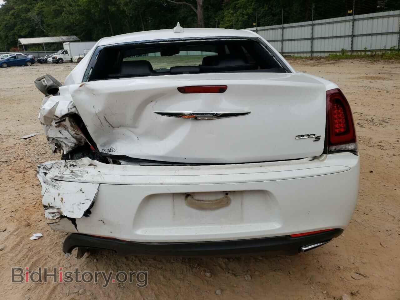 2015 CHRYSLER 300 - VIN: 2C3CCABG2FH838320 - Фото 6