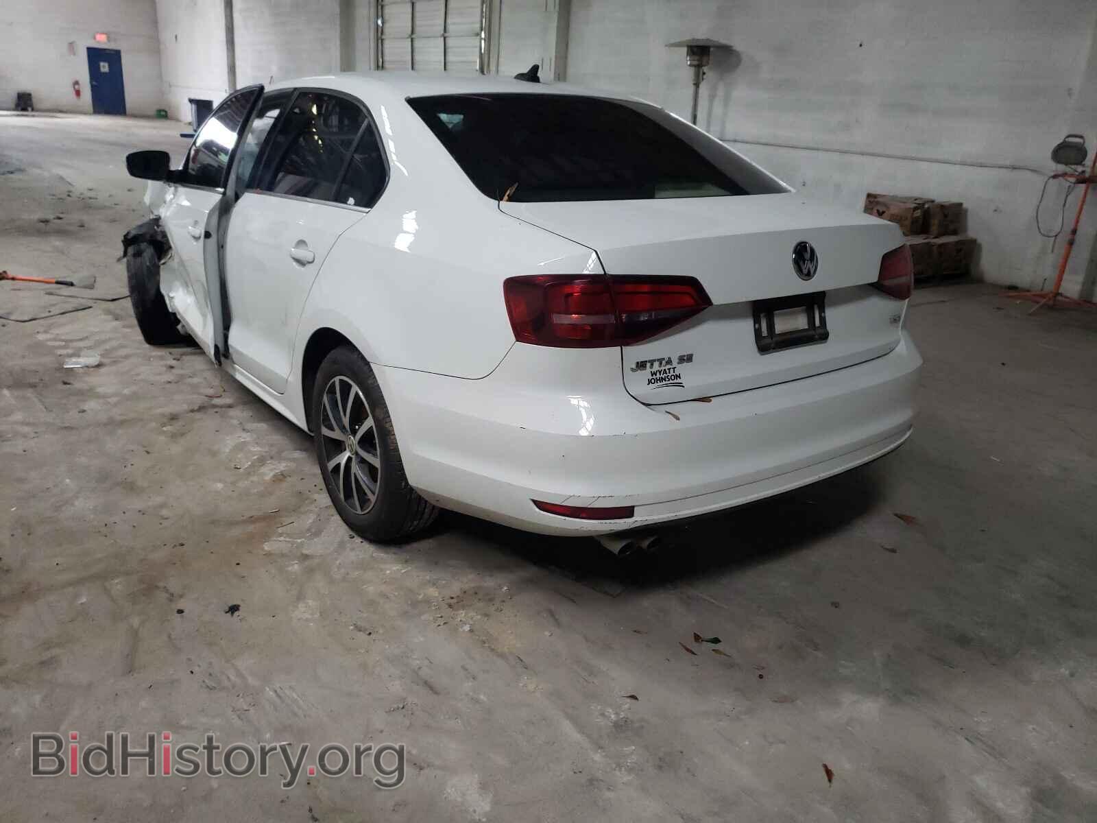 2017 VOLKSWAGEN JETTA - VIN: 3VWDB7AJ2HM310975 - Фото 3