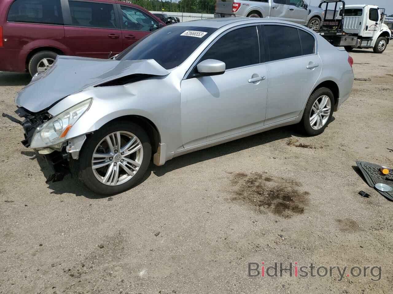 Photo JN1CV6AR9BM355617 - INFINITI G37 2011