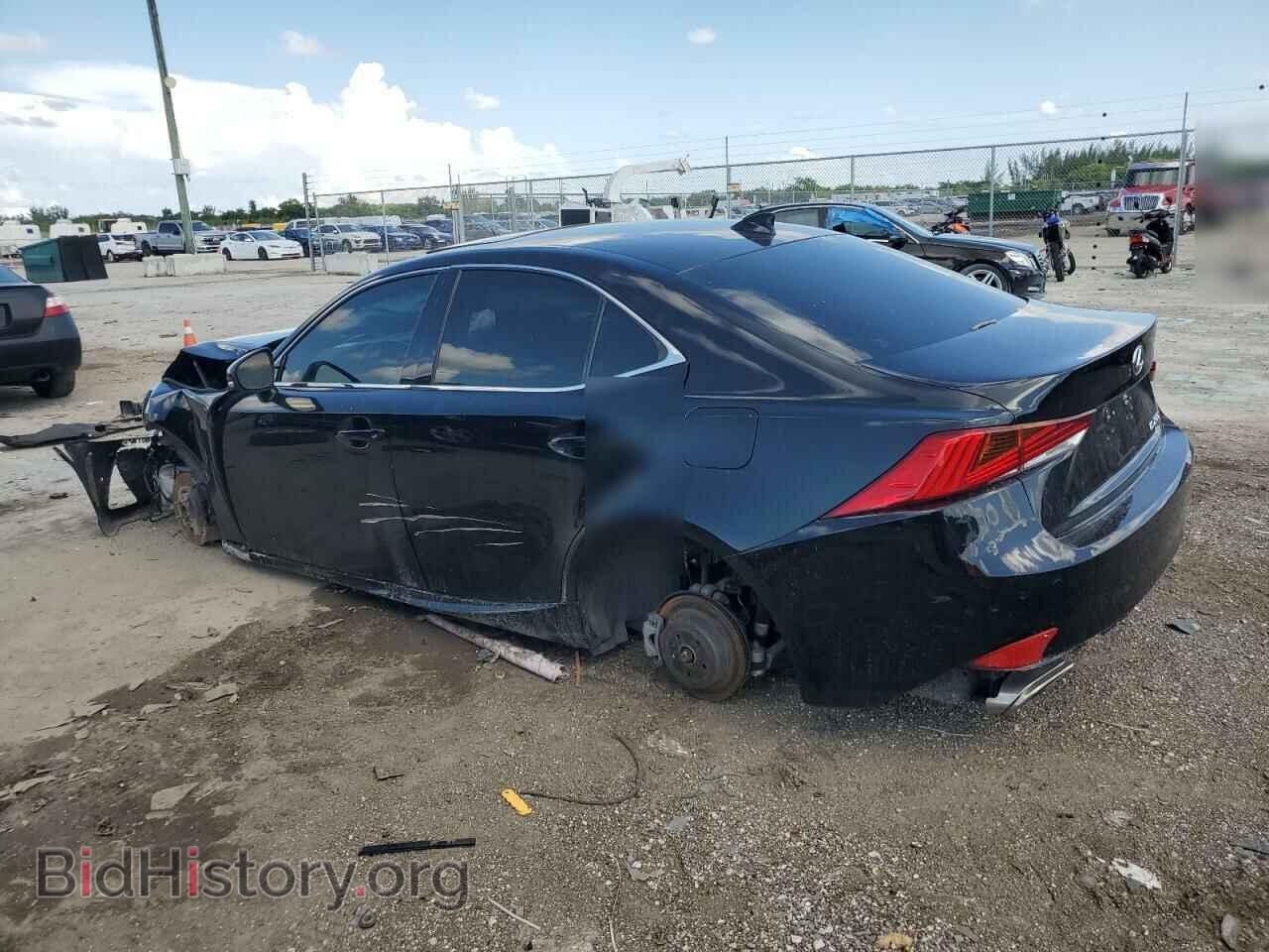 2017 LEXUS IS - VIN: JTHBA1D2XH5049873 - Фото 2