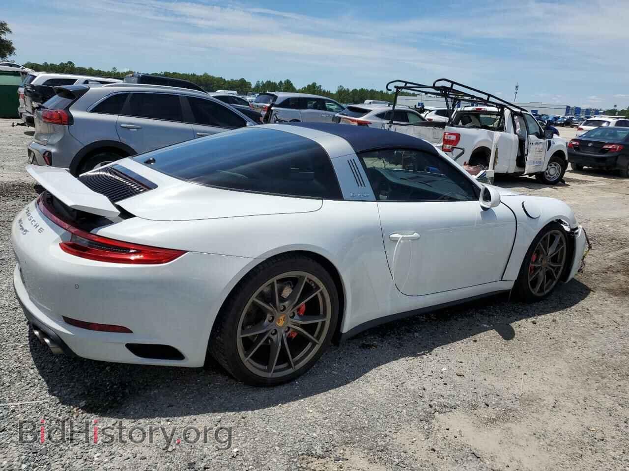 2017 PORSCHE 911 - VIN: WP0BB2A9XHS136423 - Фото 3