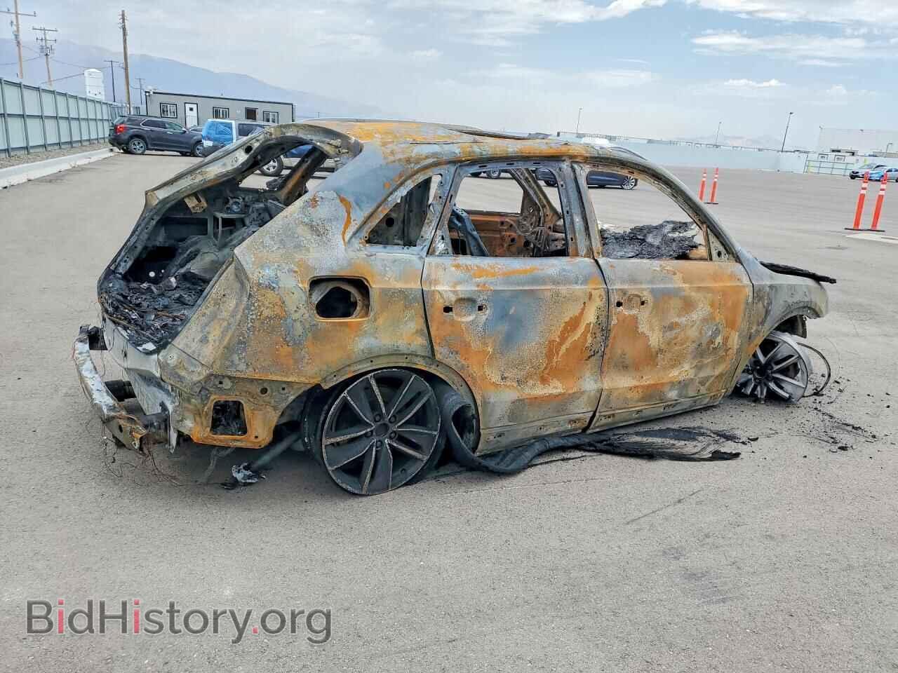 2018 AUDI Q3 - VIN: WA1BCCFS9JR012178 - Фото 3