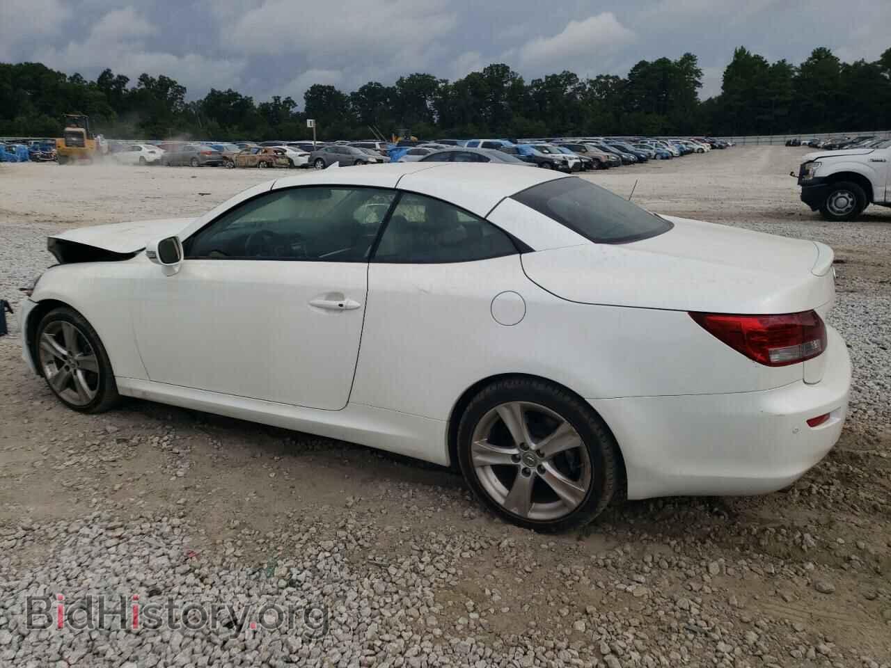 2012 LEXUS IS - VIN: JTHFF2C2XC2526452 - Photo 2