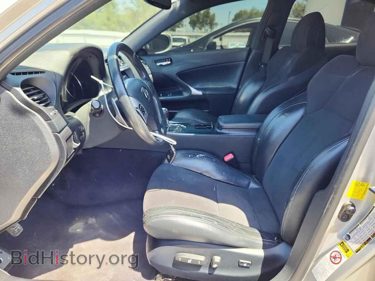 2011 LEXUS IS - VIN: JTHBF5C24B2101369 - Photo 7