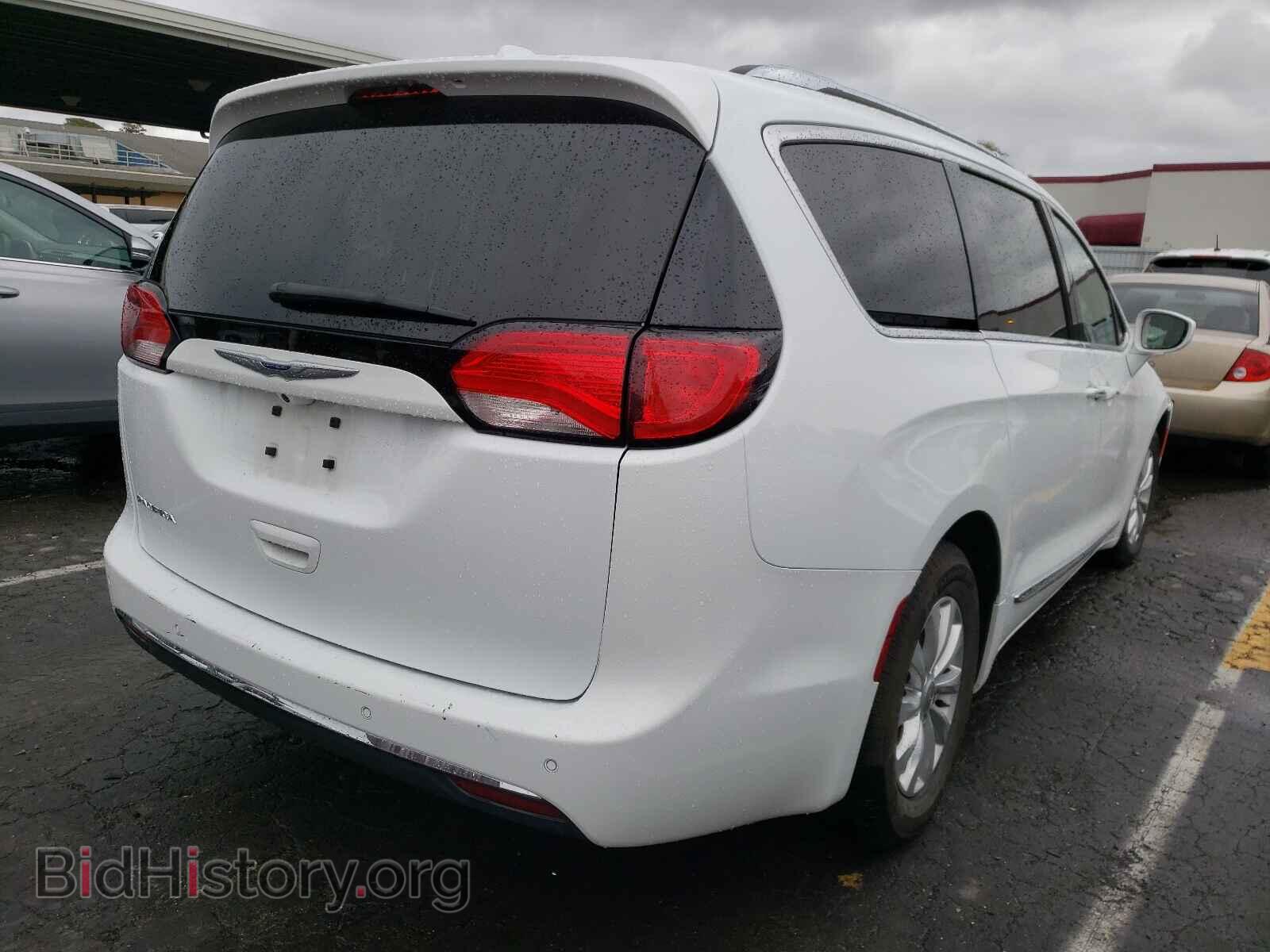 2019 CHRYSLER PACIFICA - VIN: 2C4RC1BG0KR539337 - Фото 4