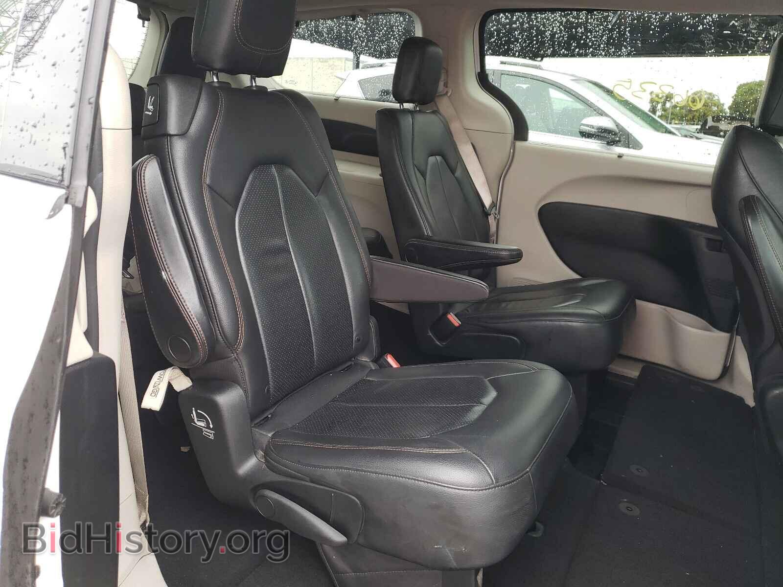 2019 CHRYSLER PACIFICA - VIN: 2C4RC1BG0KR539337 - Фото 6