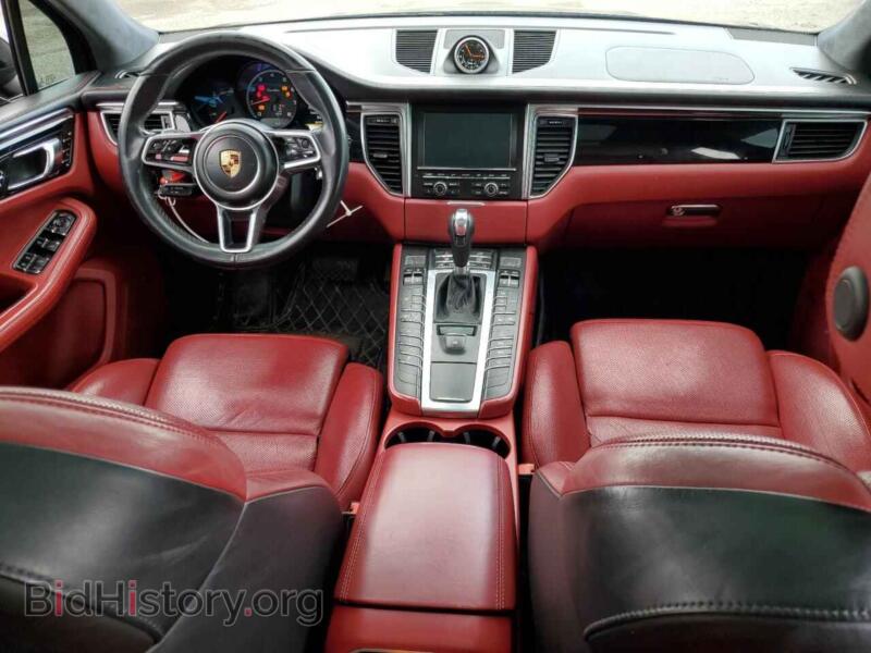 2016 Porsche MACAN (VIN WP1AF2A56GLB93514) — фото 8 из 13
