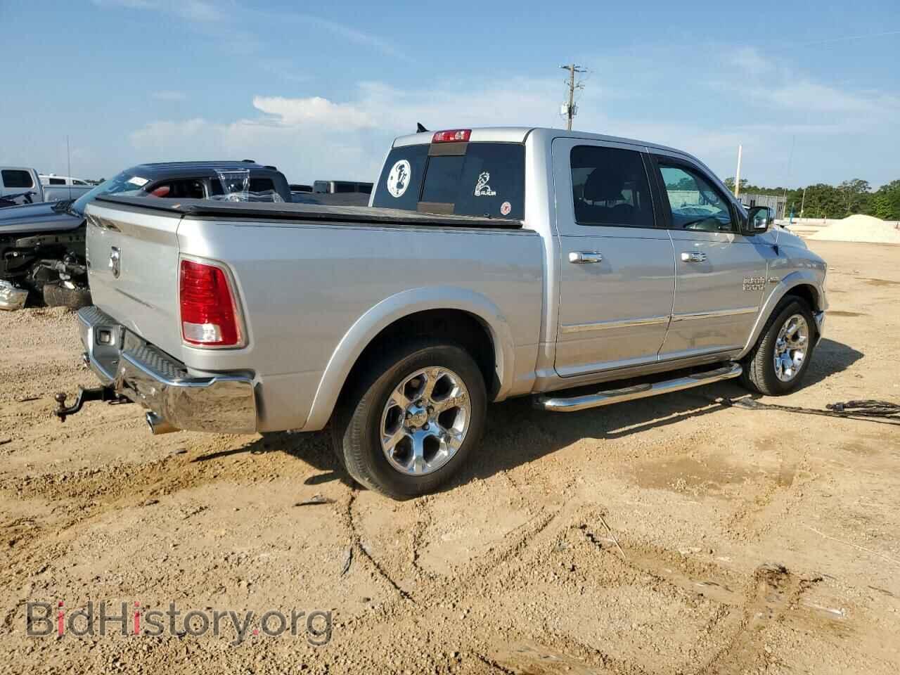 2017 RAM 1500 - VIN: 1C6RR6NT7HS820151 - Фото 3
