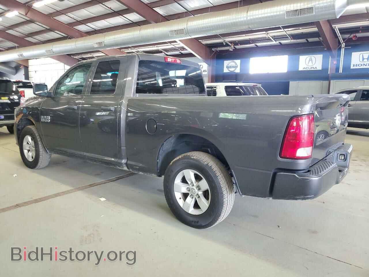 2018 RAM 1500 - VIN: 1C6RR7FG5JS246758 - Фото 2