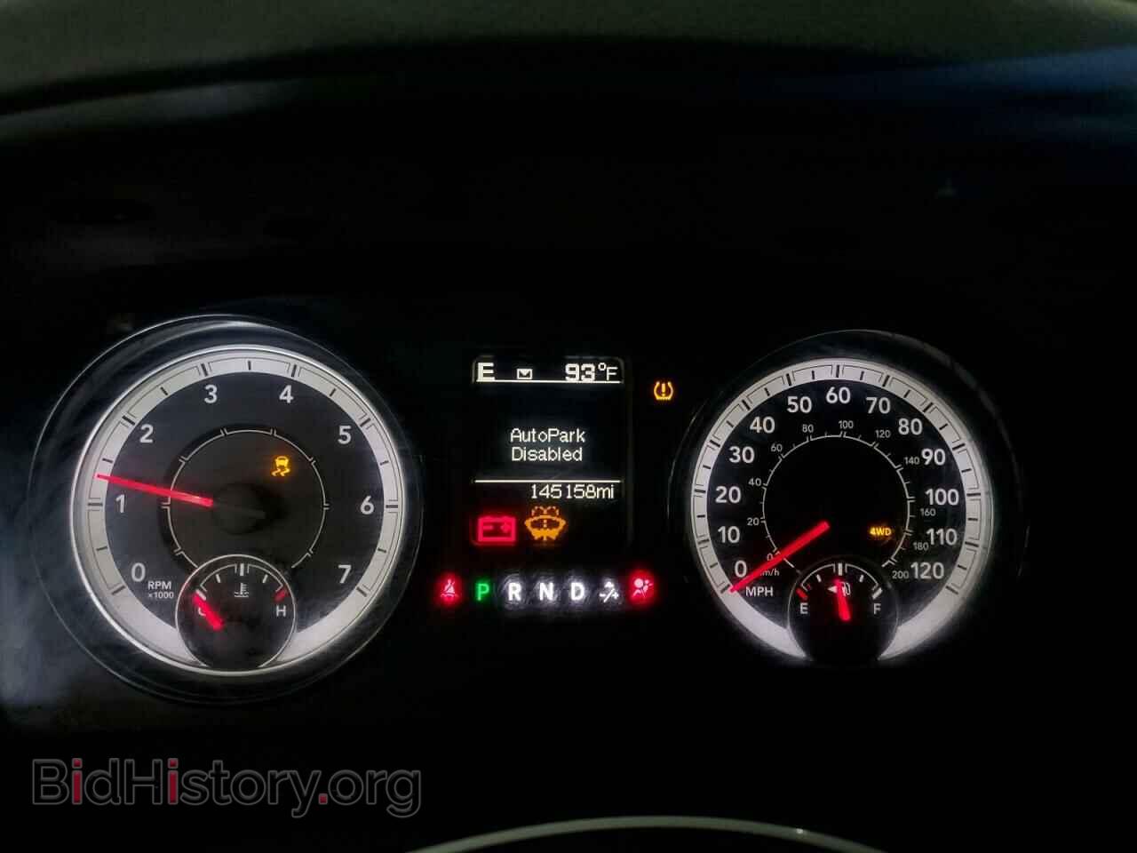 2018 RAM 1500 - VIN: 1C6RR7FG5JS246758 - Фото 9