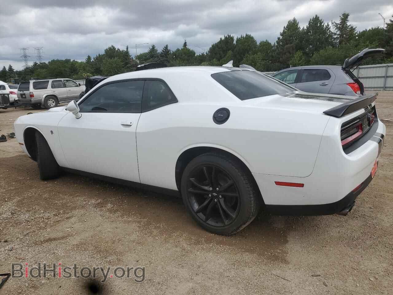 2018 DODGE CHALLENGER - VIN: 2C3CDZAG4JH322370 - Photo 2