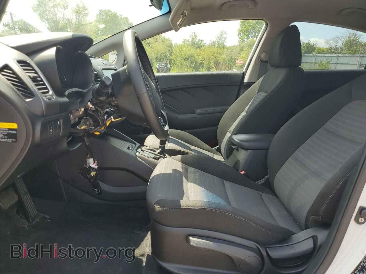 2017 KIA FORTE - VIN: 3KPFL4A75HE076210 - Фото 7