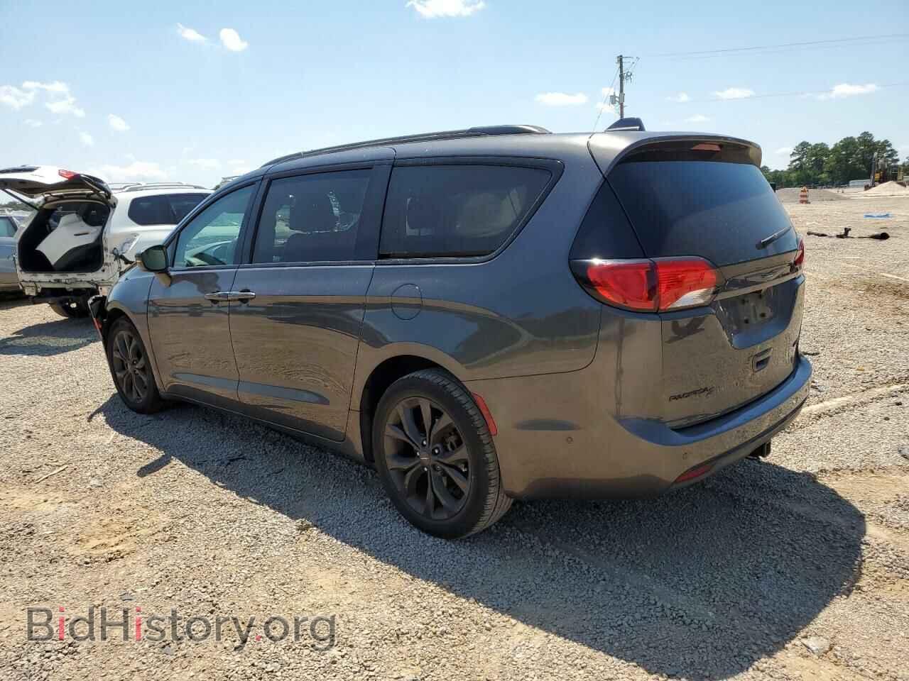 2019 CHRYSLER PACIFICA - VIN: 2C4RC1GG5KR507332 - Фото 2