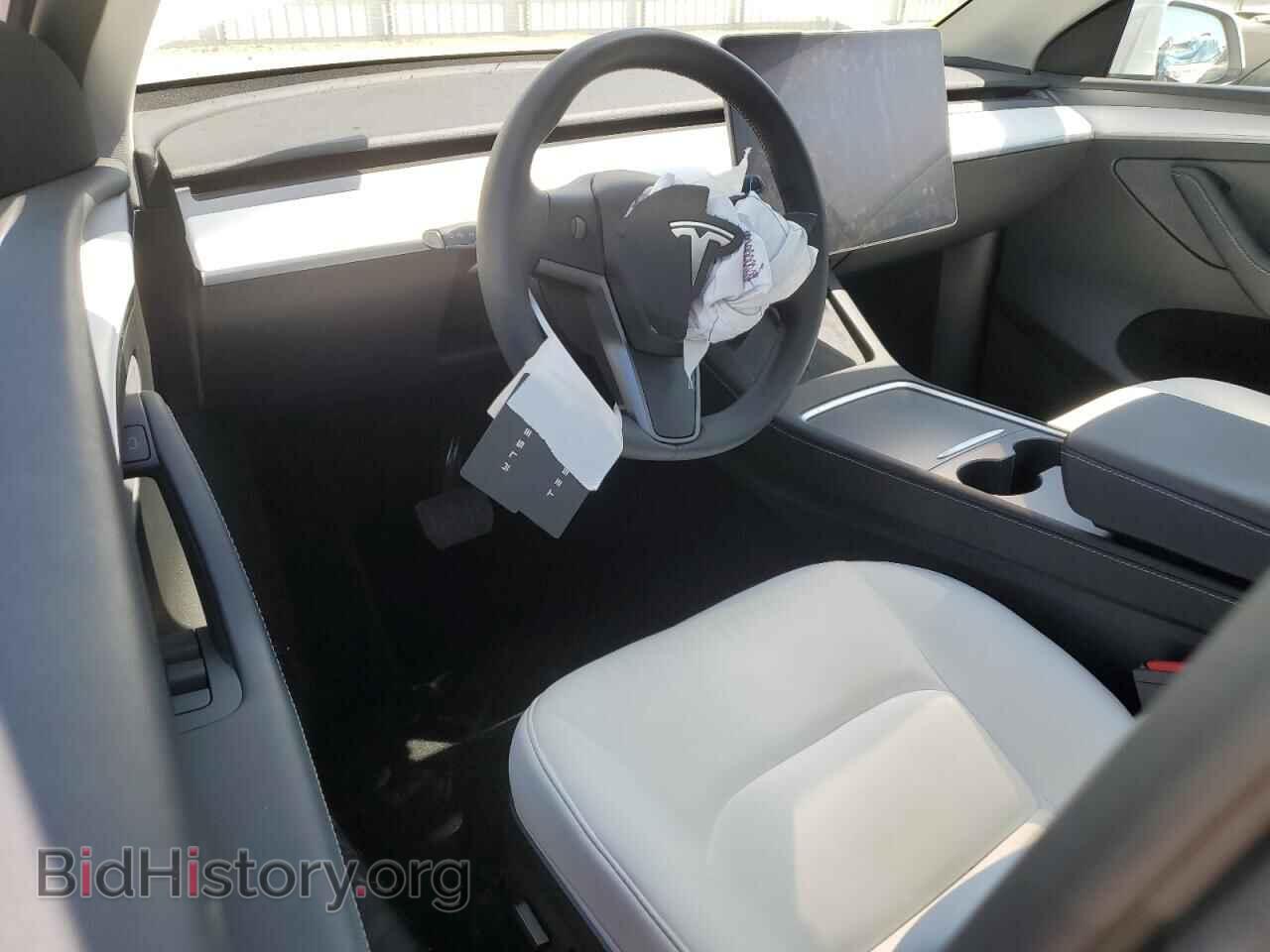 2024 TESLA MODEL Y - VIN: 7SAYGDEEXRF065160 - Фото 8
