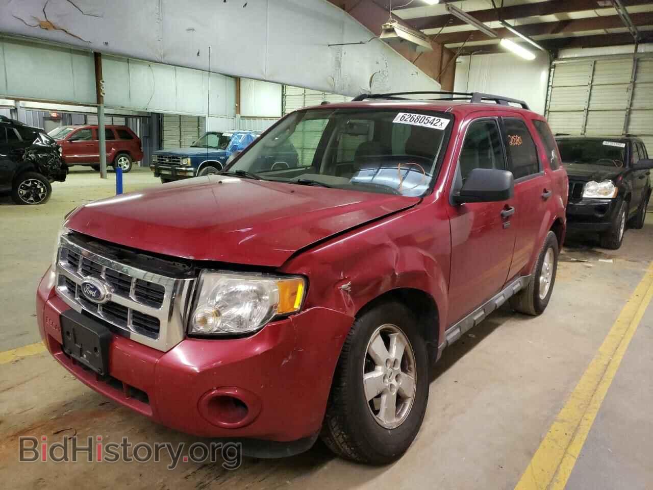 2010 FORD ESCAPE - VIN: 1FMCU0D73AKB61406 - Фото 2