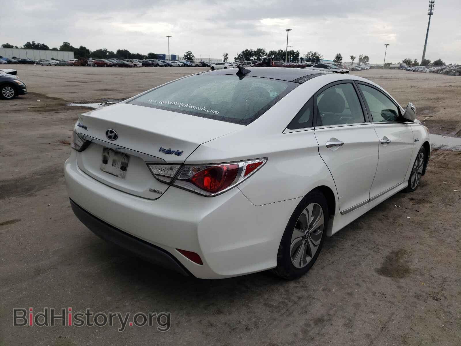2014 HYUNDAI SONATA - VIN: KMHEC4A44EA106745 - Фото 4