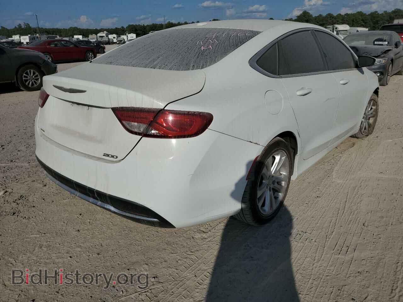2015 CHRYSLER 200 - VIN: 1C3CCCAB2FN637784 - Фото 4