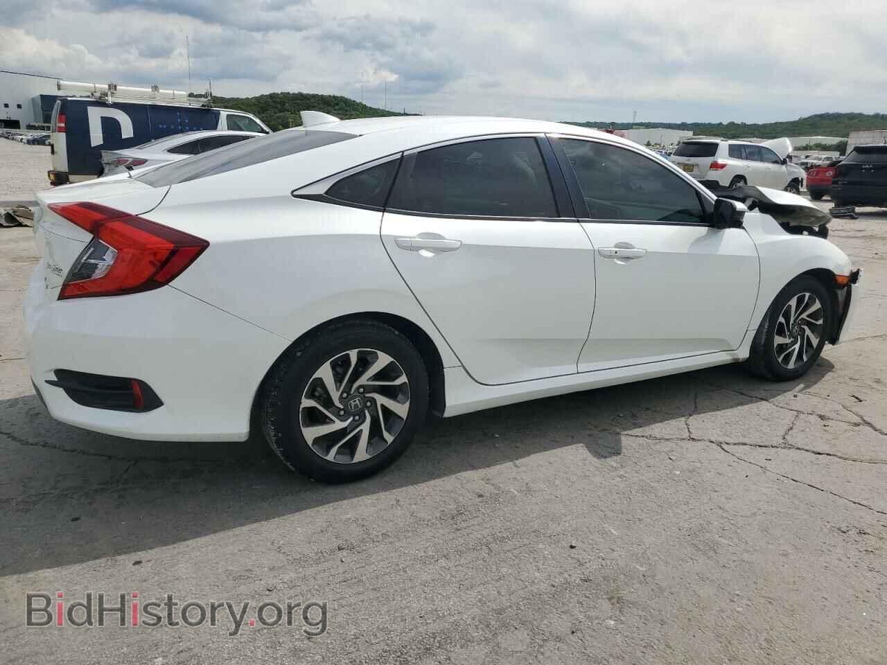 2017 HONDA CIVIC - VIN: 19XFC2F72HE048166 - Фото 3