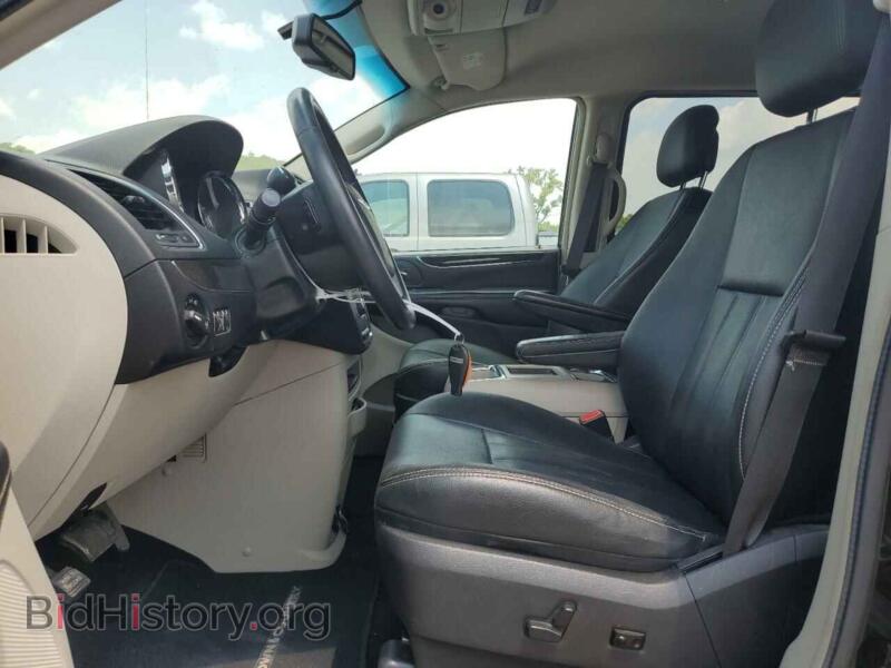 2016 Chrysler MINIVAN (VIN 2C4RC1BG6GR213985) — photo 7 of 13