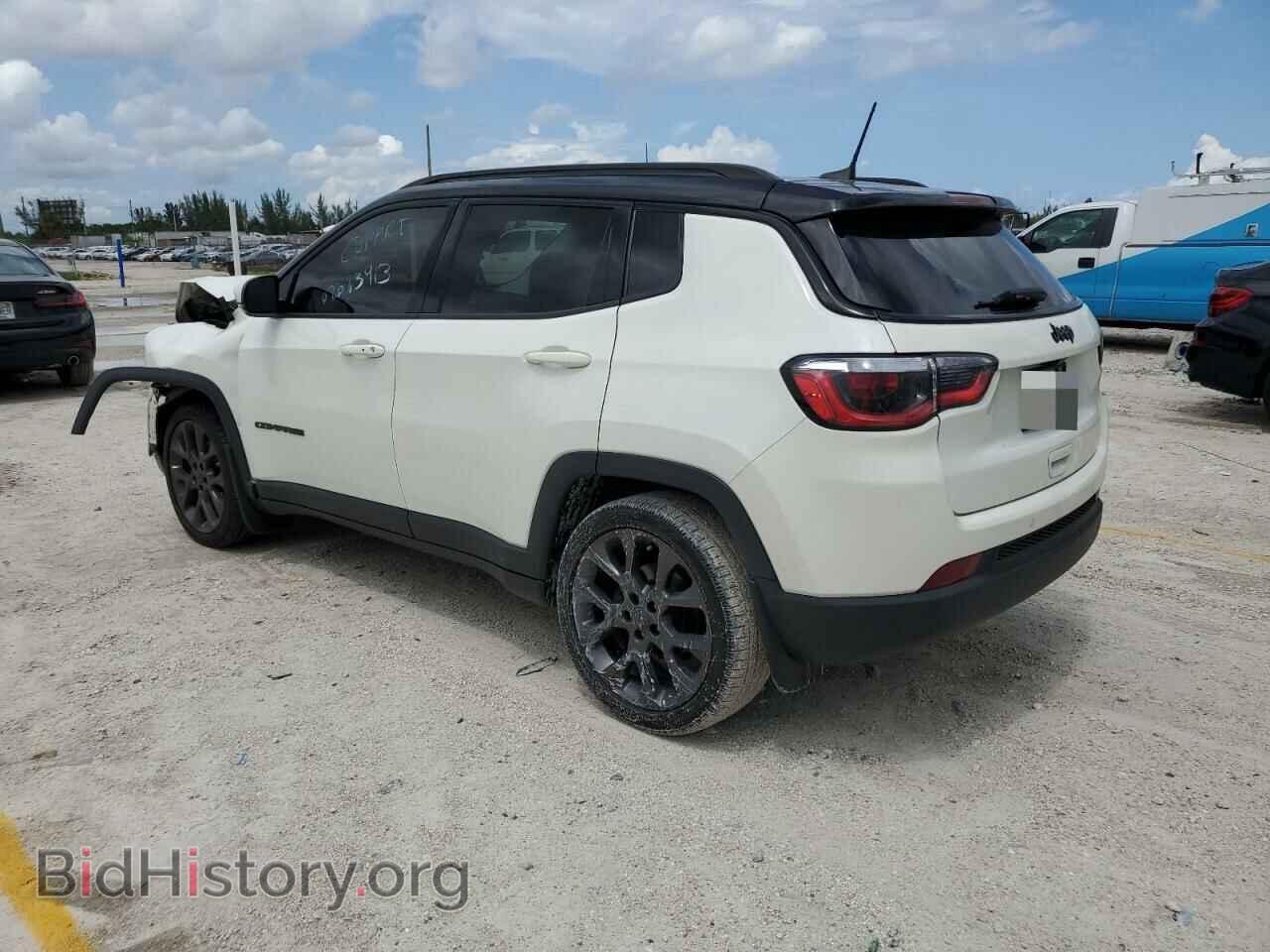 2019 JEEP COMPASS - VIN: 3C4NJCCB5KT832117 - Фото 2