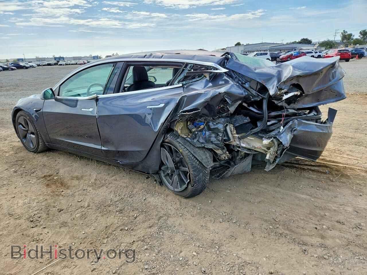 2017 TESLA MODEL 3 - VIN: 5YJ3E1EA5HF001261 - Photo 2