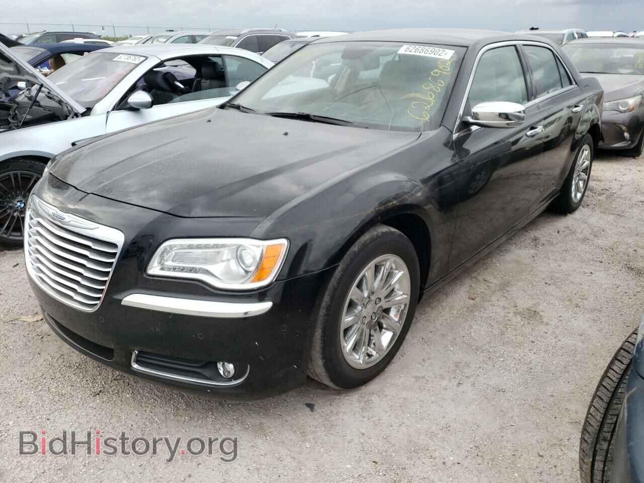 2014 CHRYSLER 300 - VIN: 2C3CCAEG0EH207902 - Фото 2
