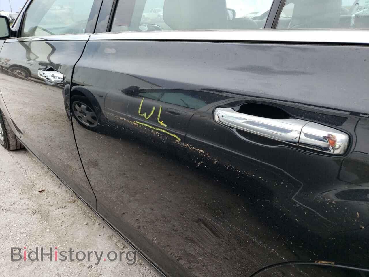 2014 CHRYSLER 300 - VIN: 2C3CCAEG0EH207902 - Фото 9