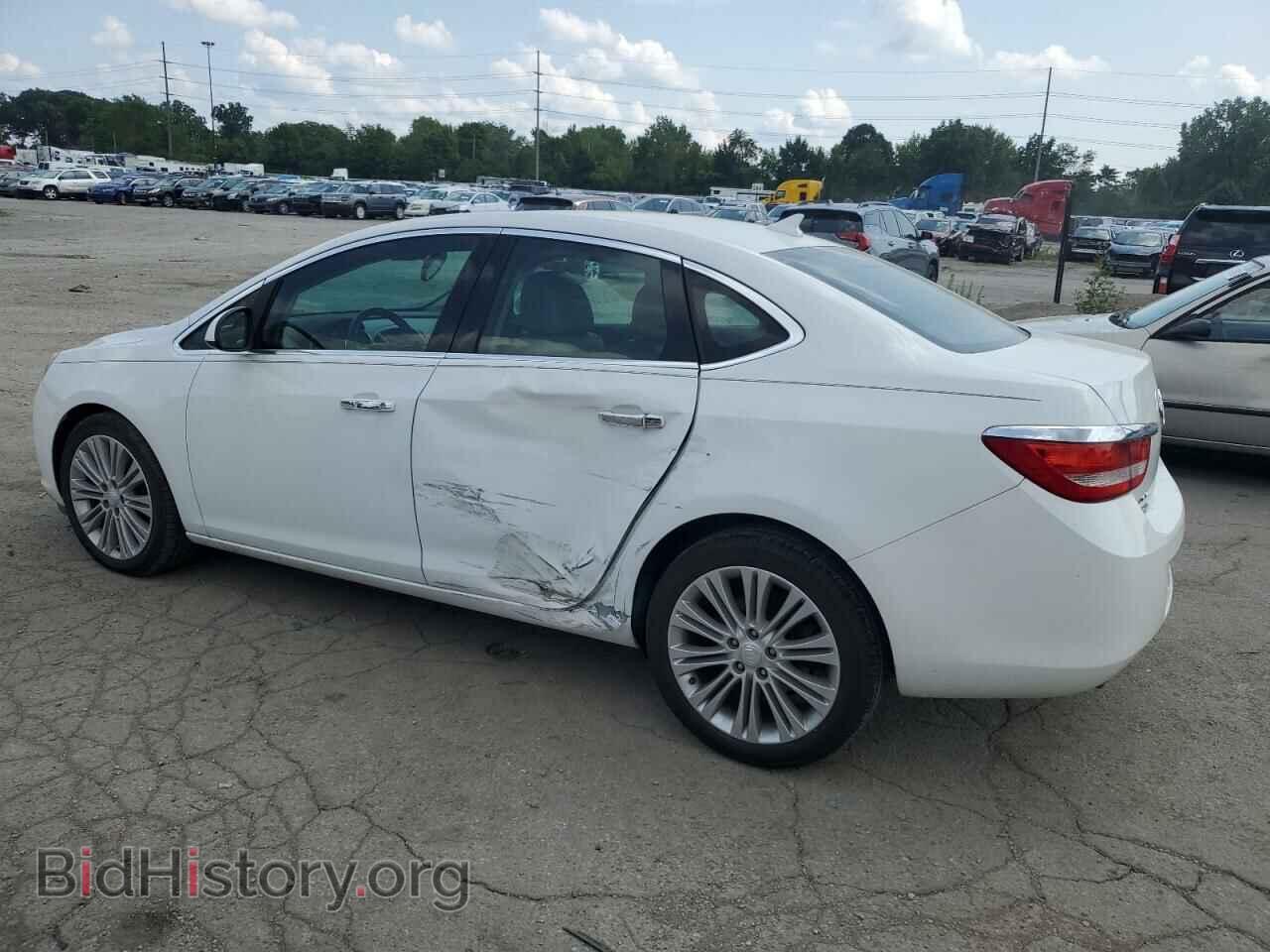 2013 BUICK VERANO - VIN: 1G4PP5SK0D4201834 - Фото 2
