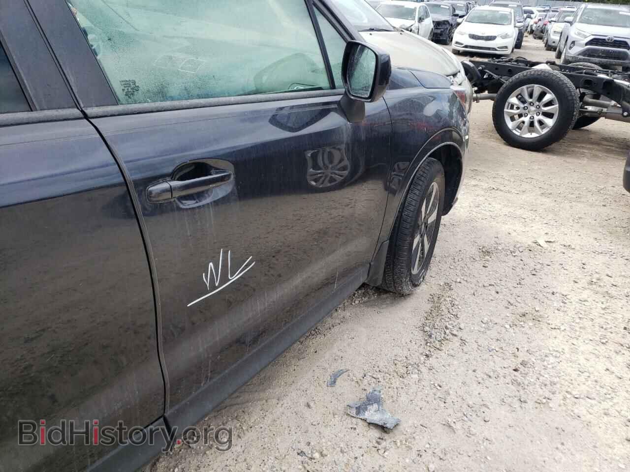 2017 SUBARU FORESTER - VIN: JF2SJAEC1HH521712 - Фото 9