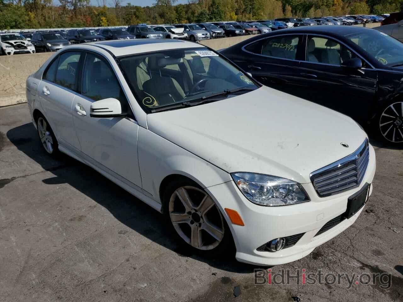 Photo WDDGF8BB2AF485188 - MERCEDES-BENZ C-CLASS 2010