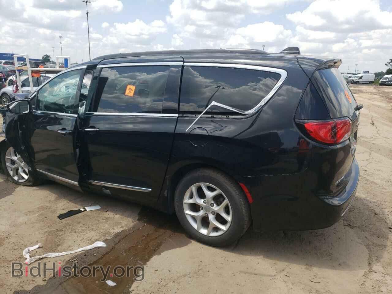 2017 CHRYSLER PACIFICA - VIN: 2C4RC1BG3HR561213 - Photo 2