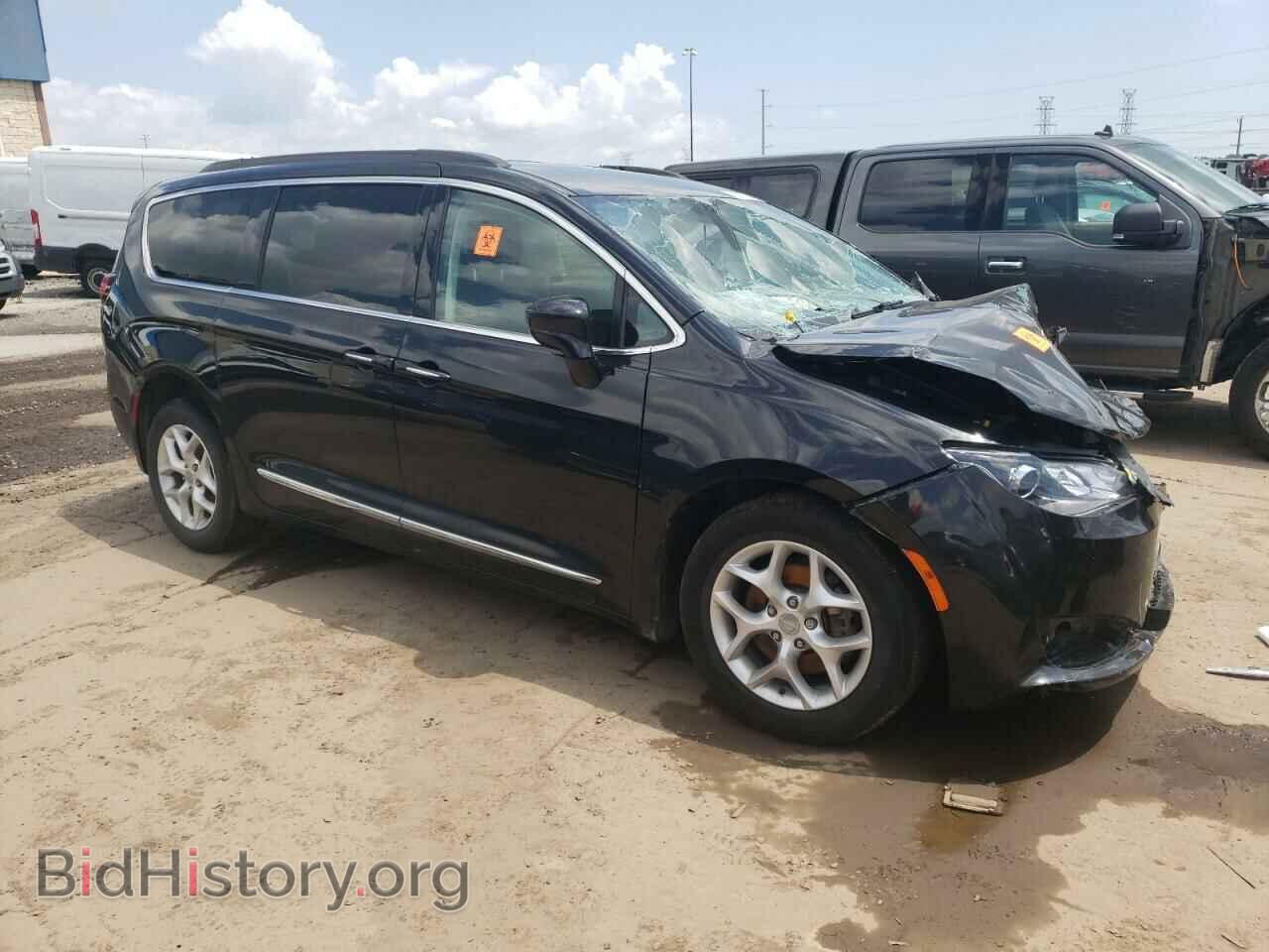 2017 CHRYSLER PACIFICA - VIN: 2C4RC1BG3HR561213 - Photo 4