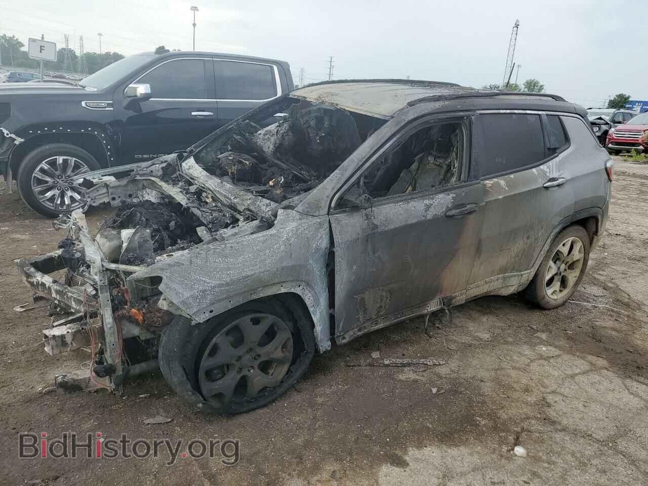 Photo 3C4NJDCB9KT761333 - JEEP COMPASS 2019